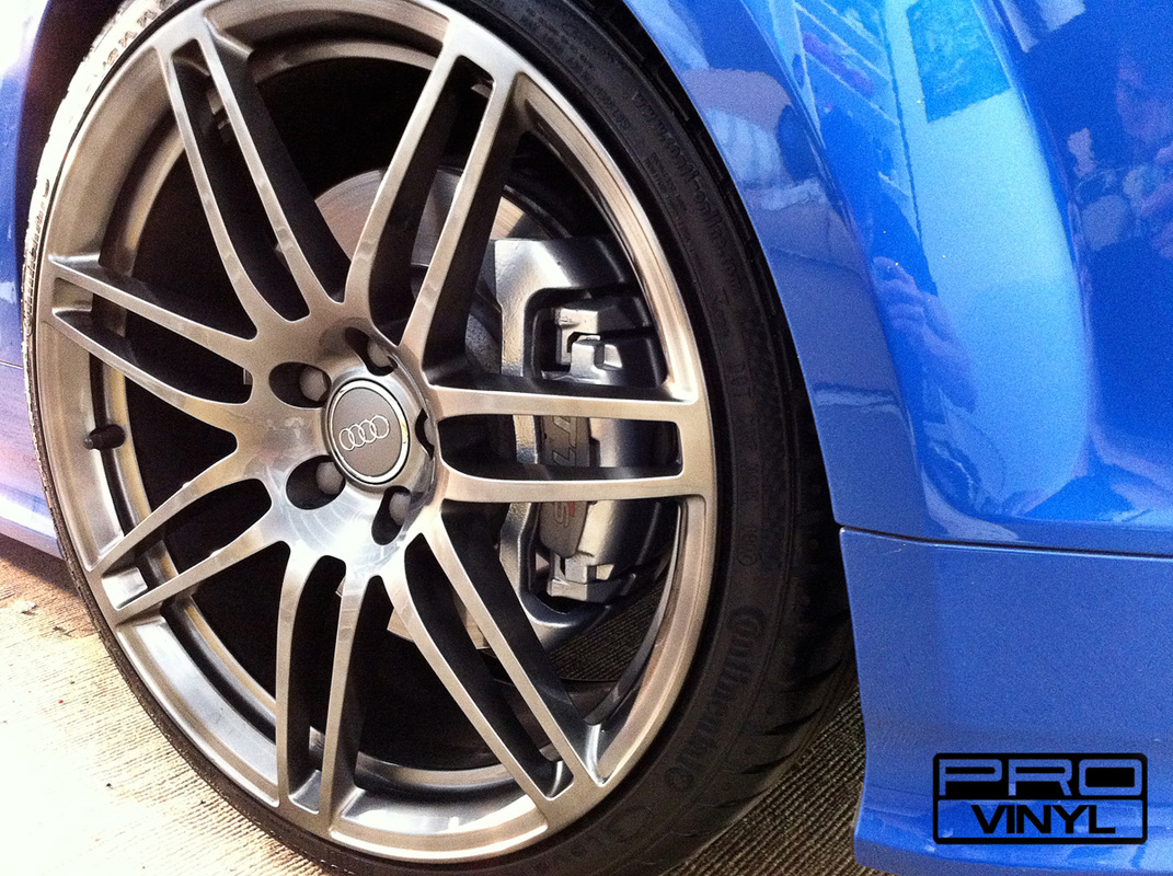 Audi TT-s  silver stripes and silver brake calipers | Sydney